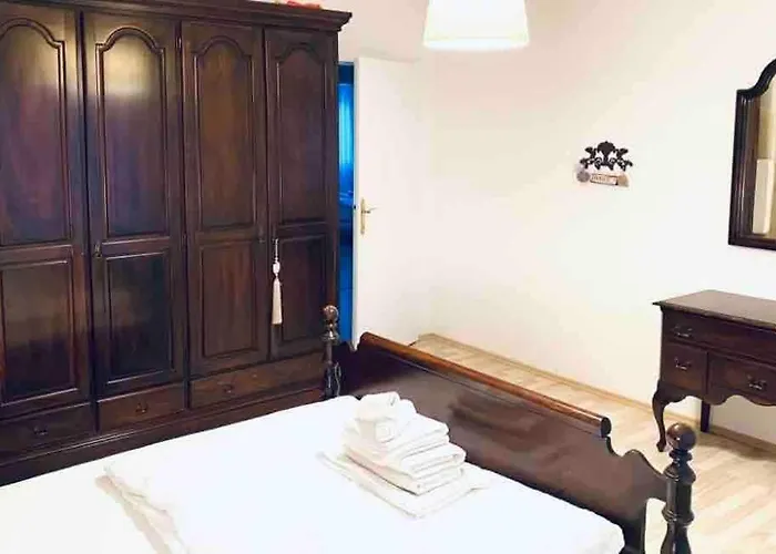 Casa Loro Mit Meerblick Und Privatem Pool * טרוגיר