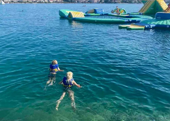 Casa Loro Mit Meerblick Und Privatem Pool טרוגיר