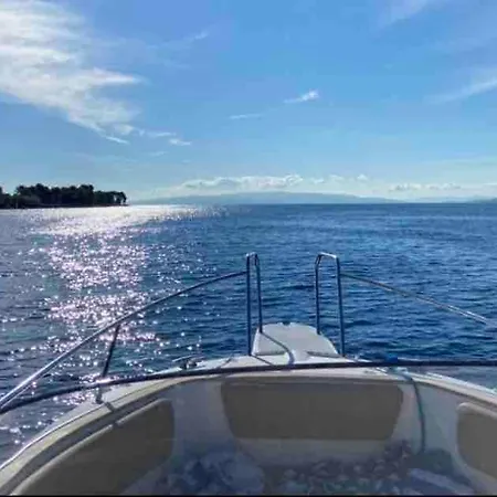 Casa Loro Mit Meerblick Und Privatem Pool تروغير