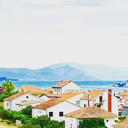 Casa Loro Mit Meerblick Und Privatem Pool Апартаменты Трогир