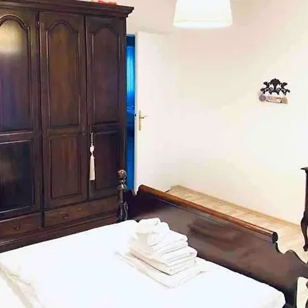 Casa Loro Mit Meerblick Und Privatem Pool * 트로기르