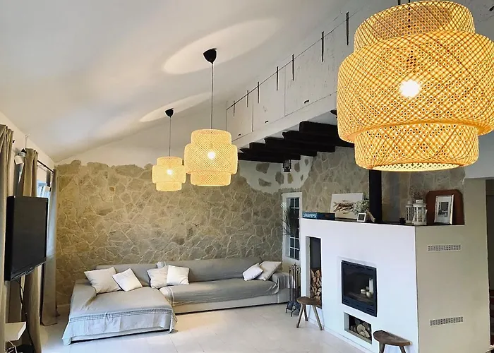 Апартаменты Casa Loro Mit Meerblick Und Privatem Pool Трогир